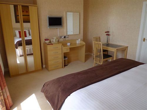 Ashburnham Hotel Pembrey Eksteriør billede